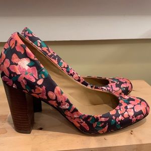 Floral Ann Taylor Heels